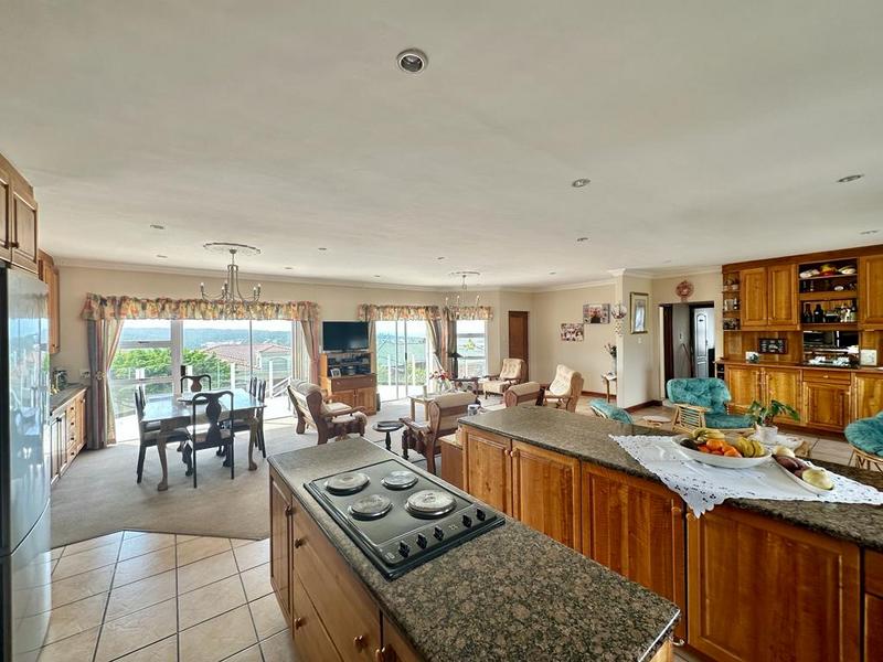 4 Bedroom Property for Sale in Stilbaai Wes Western Cape